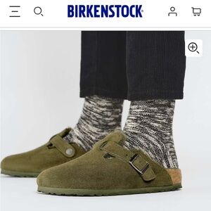 Birkenstock || thyme green shearling-lined Boston, new in box, never worn